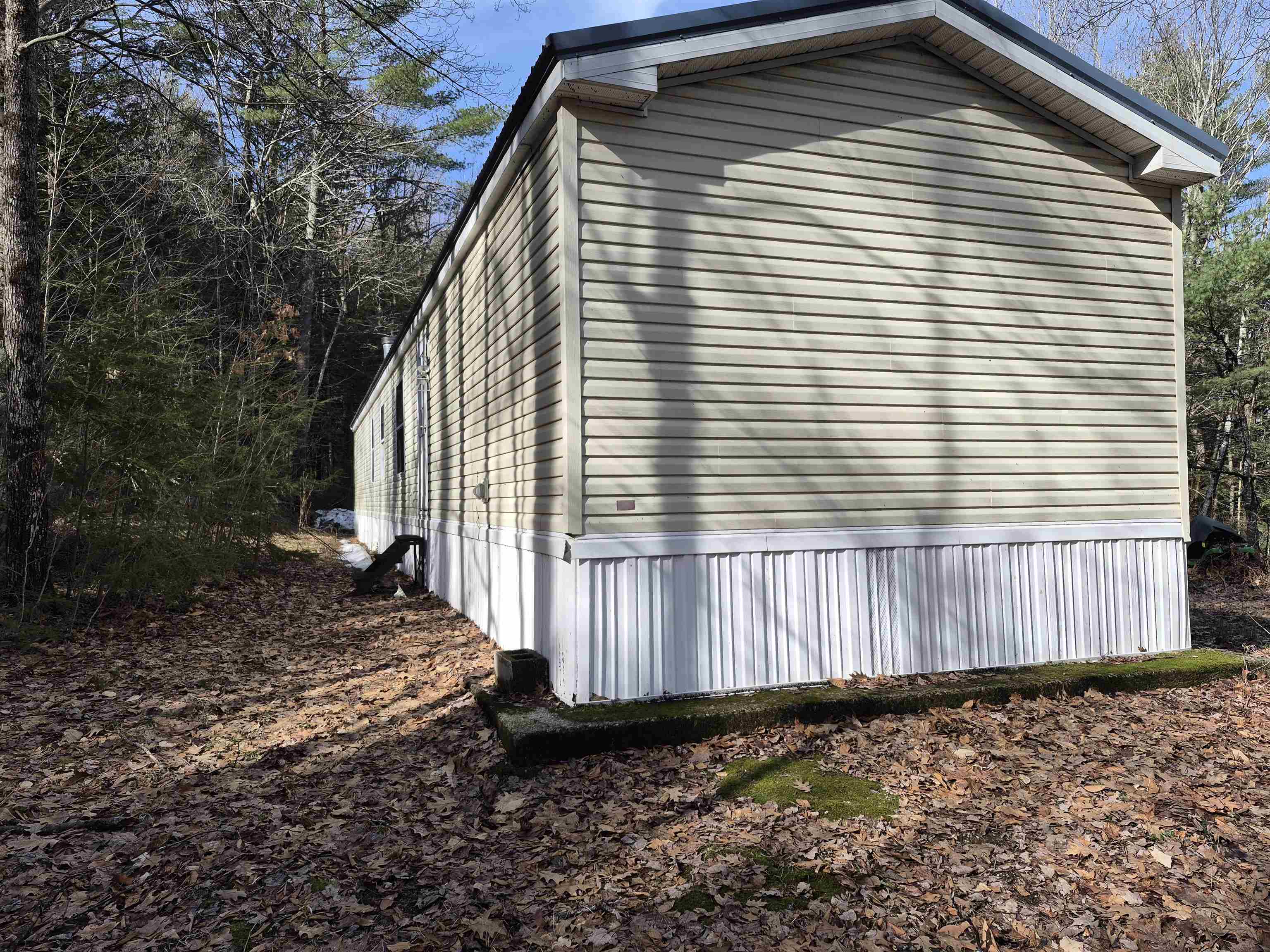 69 Parade Ground Cemetery Road Warner, NH 03278 - Photo 3 of 14