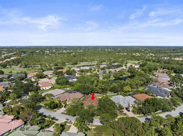 $872,000 | 2554 Southwest Mayacoo Way, Palm City, FL 34990