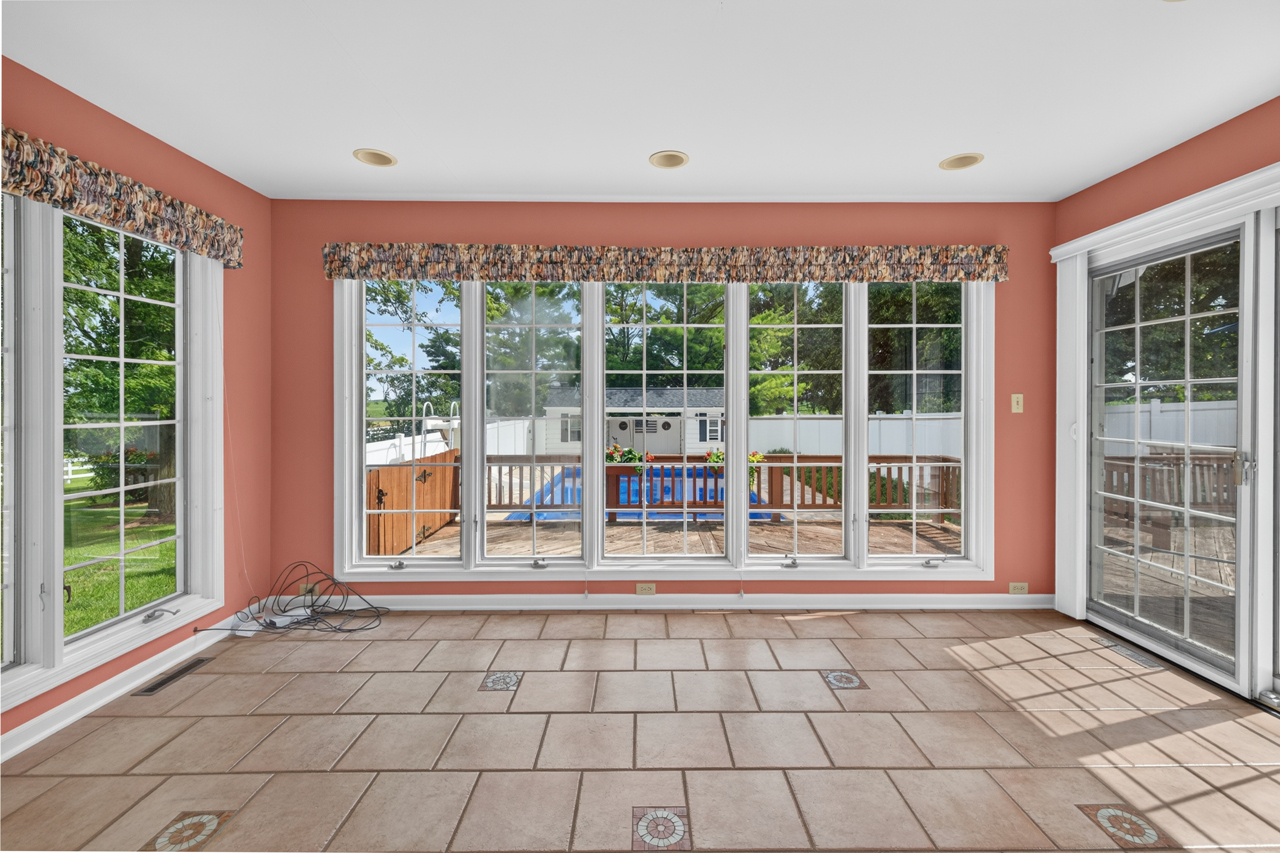 13938 Bethany Road Sycamore, IL 60178 - Photo 20 of 60