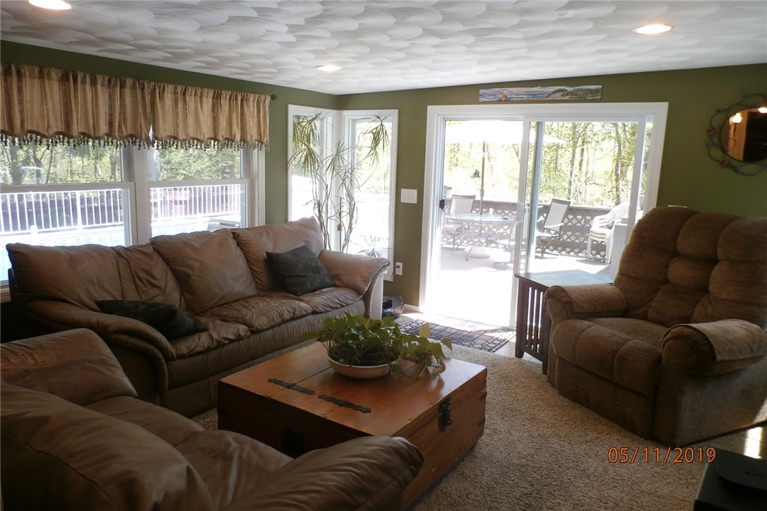 108 Lakeland Road Cranston, RI 02910 - Photo 11 of 31 SUNROOM OFF DECK