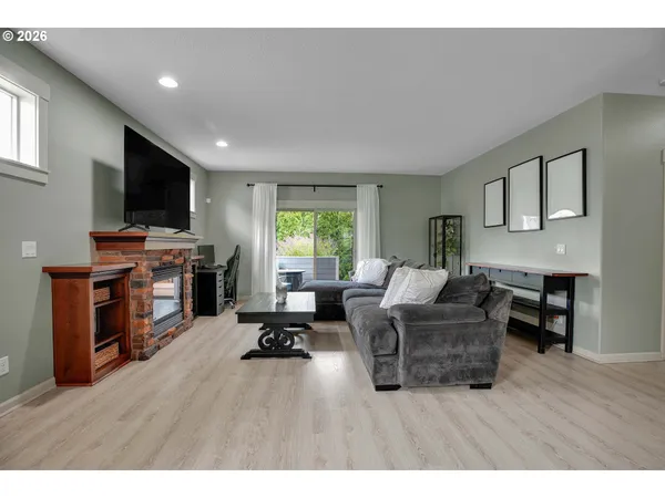 $590,000 | 1068 Southeast Kingfisher Lane, Gresham, OR 97080