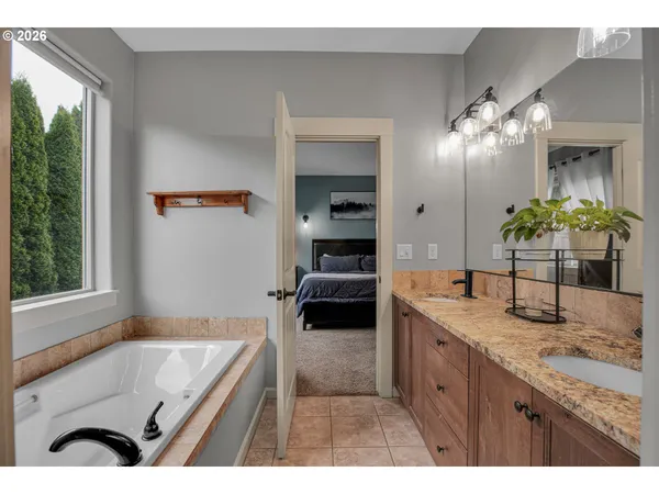 $590,000 | 1068 Southeast Kingfisher Lane, Gresham, OR 97080