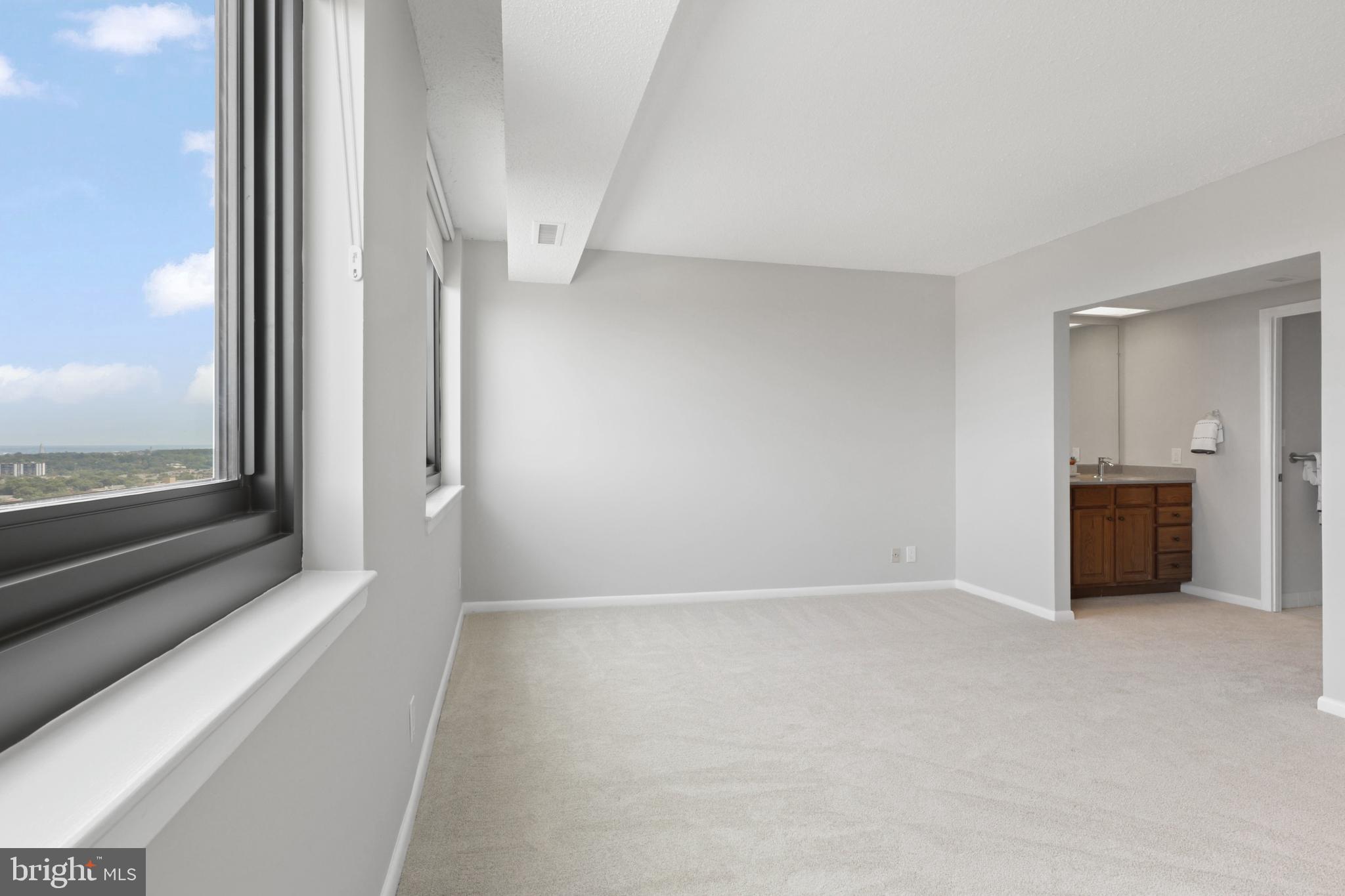 5501 Seminary Road, Unit 1904S Falls Church, VA 22041 - Photo 16 of 48 Gallery Image 16