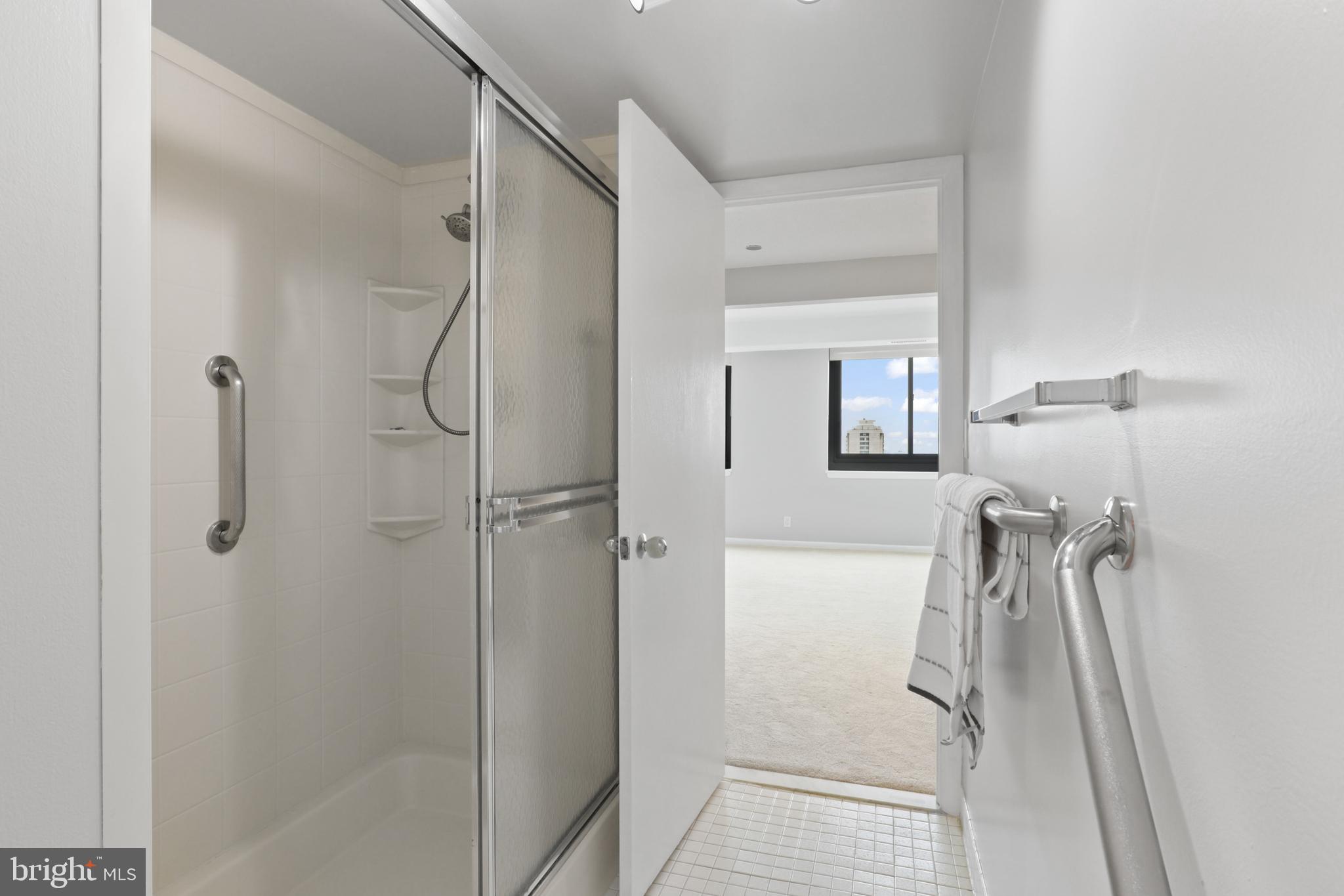 5501 Seminary Road, Unit 1904S Falls Church, VA 22041 - Photo 21 of 48 Gallery Image 21