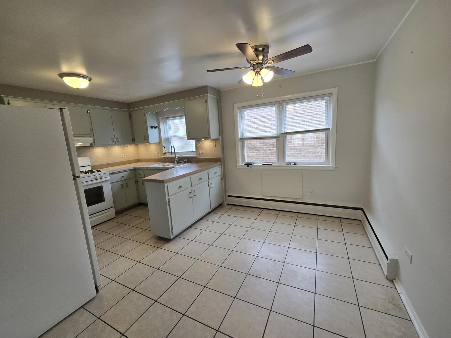 5848 West Irving Park Road Chicago, IL 60634 - Photo 15 of 41 Gallery Image 15