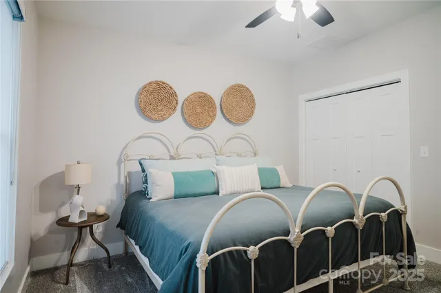 $565,000 | 140 Gosling Drive, Hendersonville, NC 28792