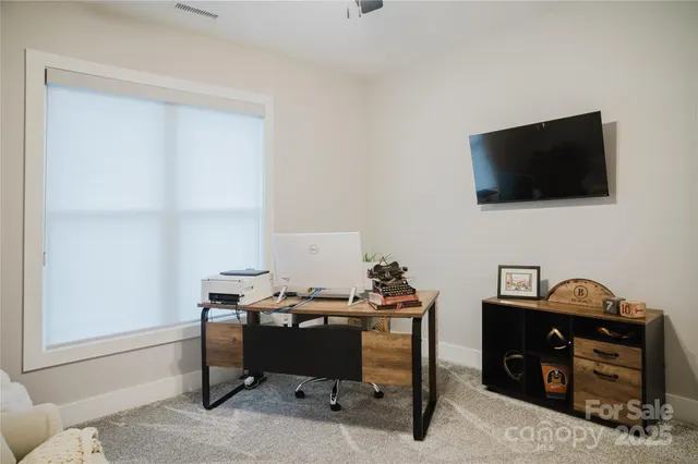 $565,000 | 140 Gosling Drive, Hendersonville, NC 28792