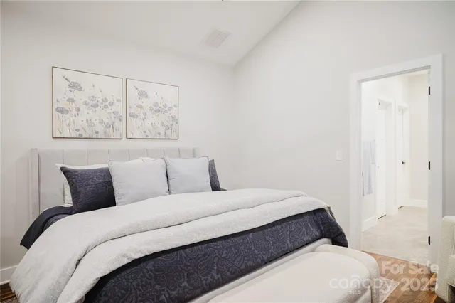 $565,000 | 140 Gosling Drive, Hendersonville, NC 28792