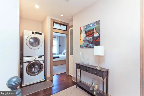 $3,197 | 408 Clifford Avenue, Alexandria, VA 22305