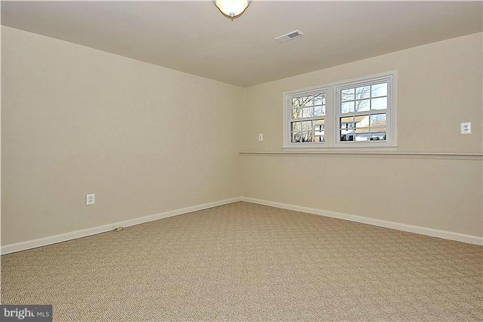 9103 Rural Plains Place Springfield, VA 22153 - Photo 22 of 30 Bedroom