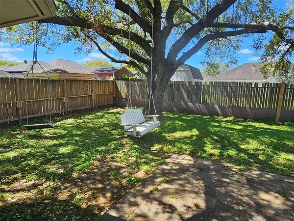 $2,250 | 3314 D H Watkins Drive, Deer Park, TX 77536