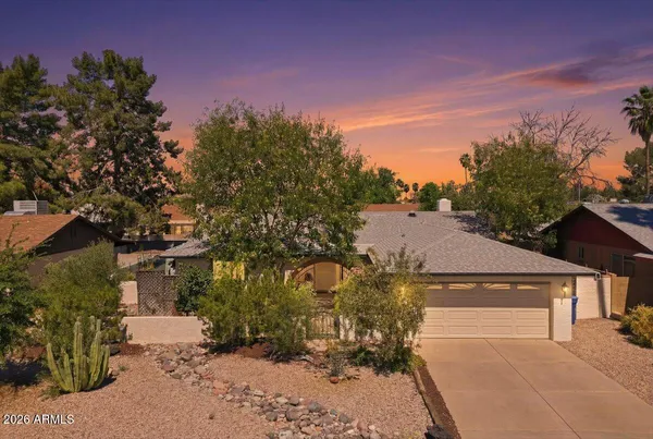 $528,500 | 1208 West Loughlin Drive, Chandler, AZ 85224