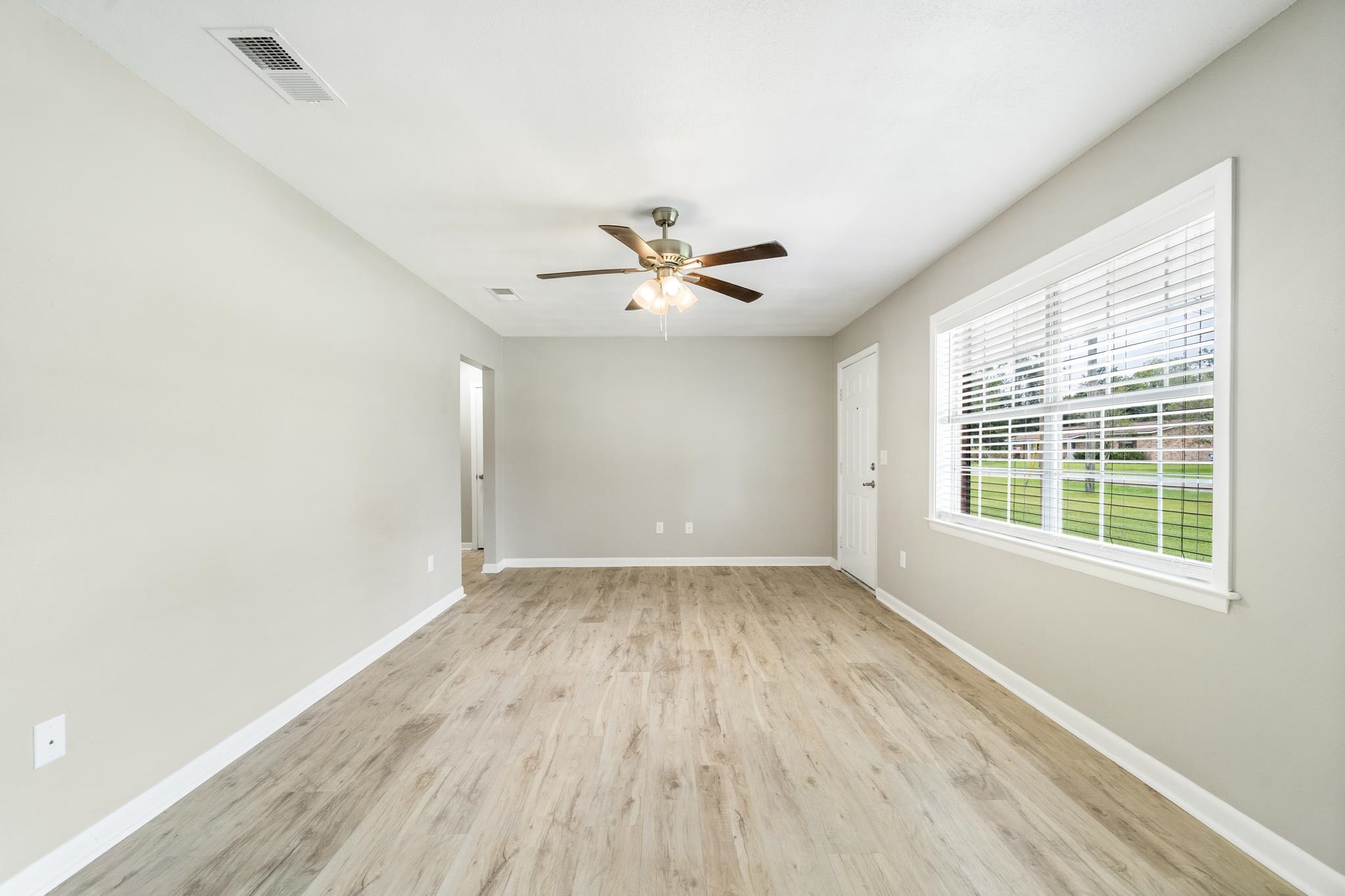 208 West Sycamore Avenue Foley, AL 36535 - Photo 7 of 21