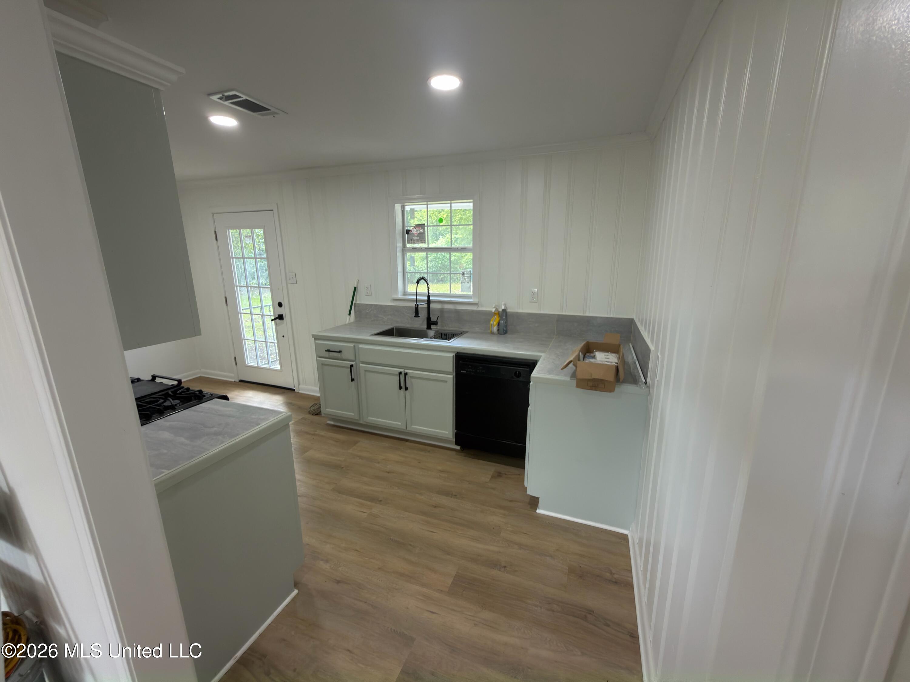 104 Circle Drive Ridgecrest, LA 71334 - Photo 17 of 17 IMG_8201