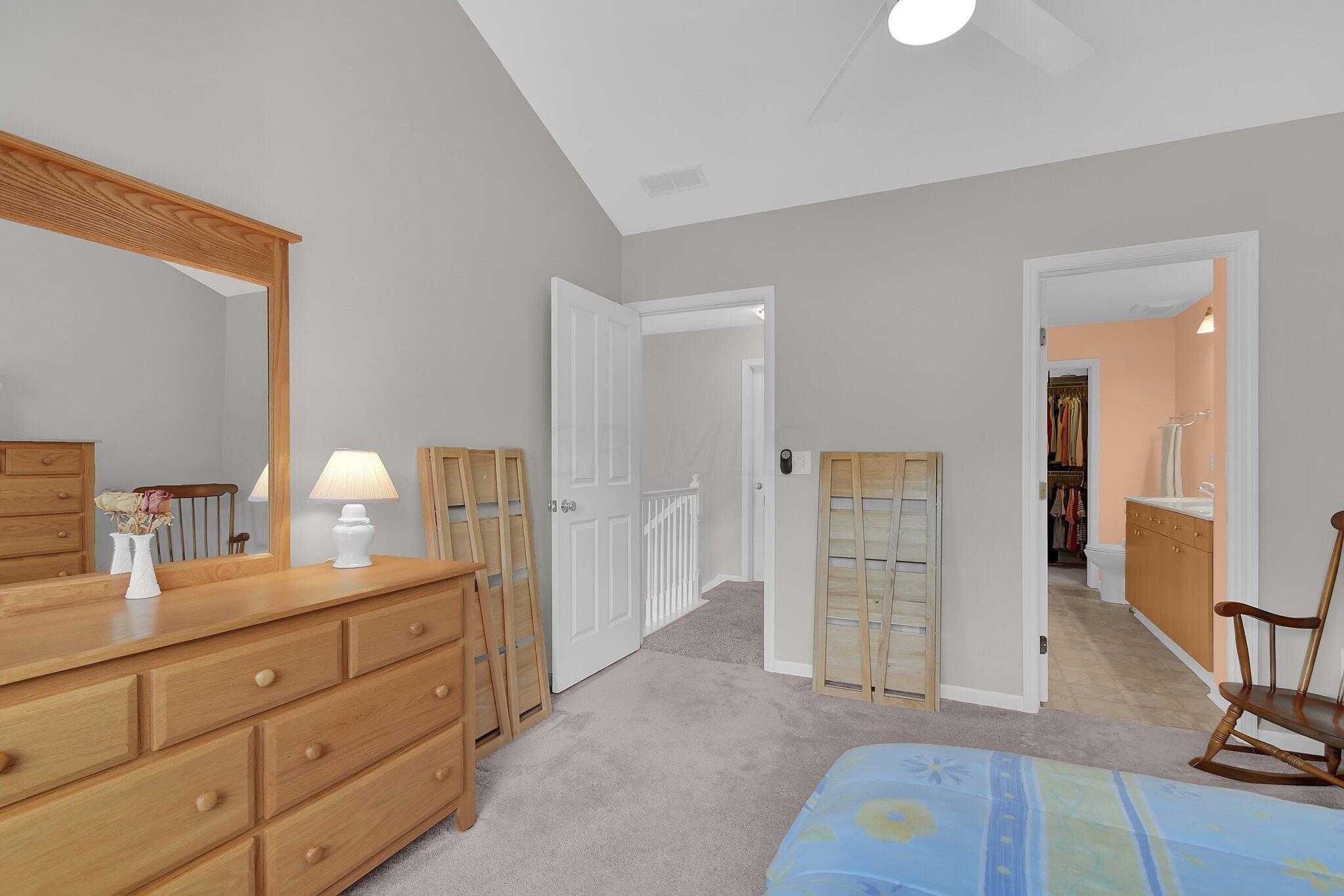 1197 Shagbark Road, Unit 20119 Columbus, OH 43230 - Photo 15 of 27 2nd Bedroom