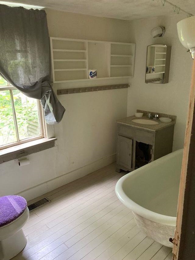 1662 Black Mountain Road Dummerston, VT 05301 - Photo 14 of 35 Gallery Image 14