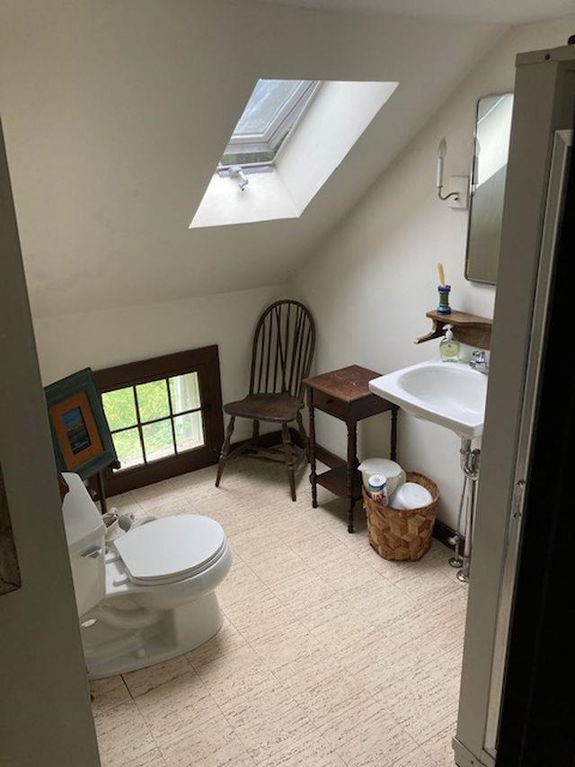 1662 Black Mountain Road Dummerston, VT 05301 - Photo 18 of 35 Gallery Image 18
