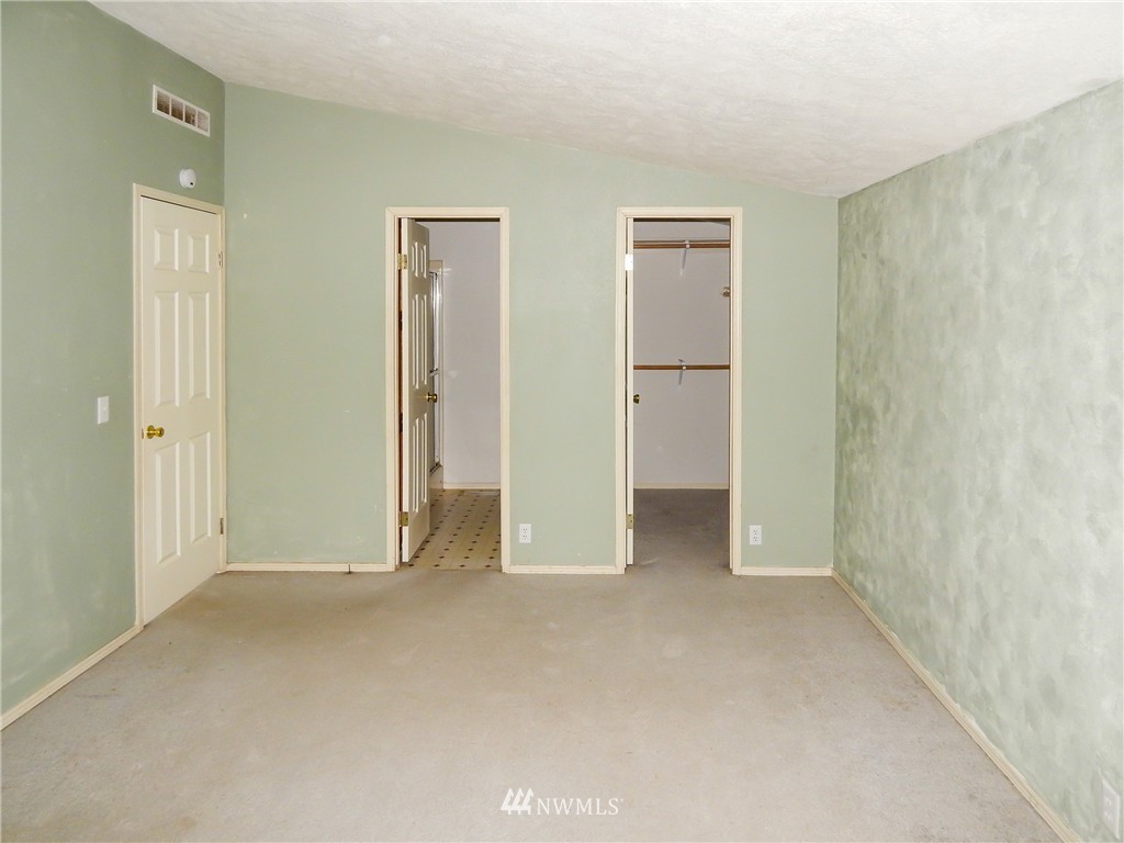 3704 Sapp Road Southwest Olympia, WA 98512 - Photo 13 of 25 Gallery Image 13