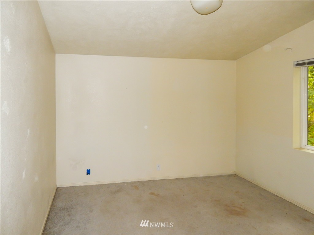 3704 Sapp Road Southwest Olympia, WA 98512 - Photo 16 of 25 Gallery Image 16