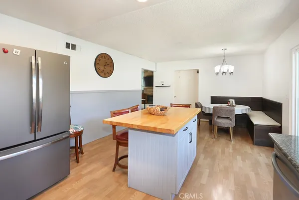 $949,888 | 1811 East Vermont Avenue, Anaheim, CA 92805