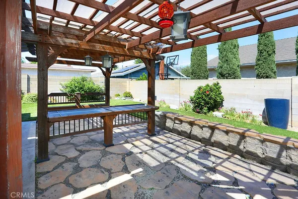 $949,888 | 1811 East Vermont Avenue, Anaheim, CA 92805