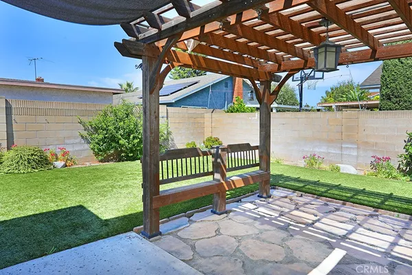 $949,888 | 1811 East Vermont Avenue, Anaheim, CA 92805
