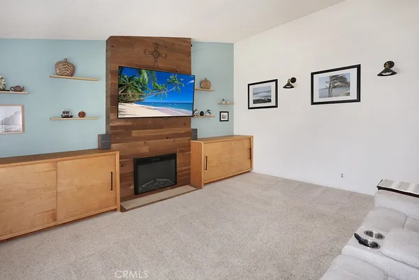$949,888 | 1811 East Vermont Avenue, Anaheim, CA 92805