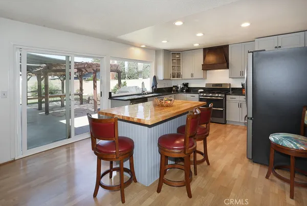 $949,888 | 1811 East Vermont Avenue, Anaheim, CA 92805