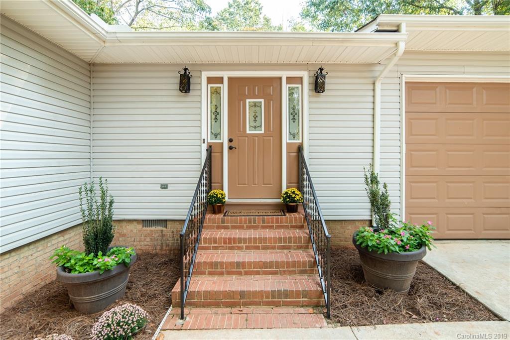 7708 Radin Road Waxhaw, NC 28173 - Photo 3 of 41 Gallery Image 3