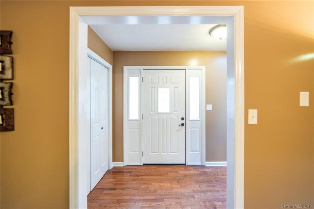 7708 Radin Road Waxhaw, NC 28173 - Photo 4 of 41 Gallery Image 4