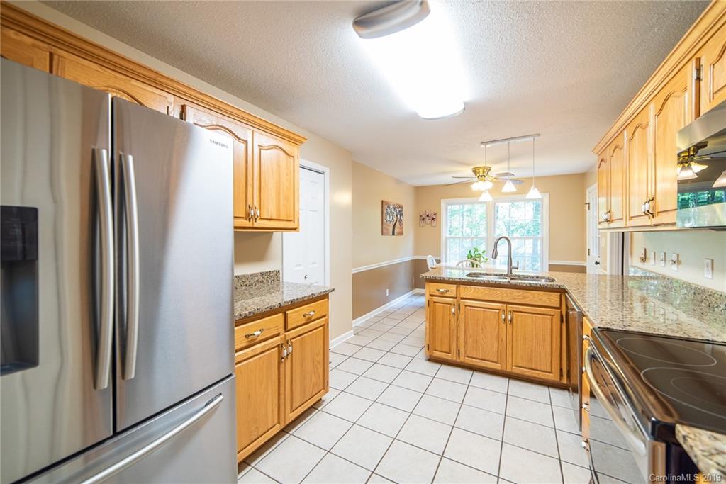 7708 Radin Road Waxhaw, NC 28173 - Photo 8 of 41 Gallery Image 8