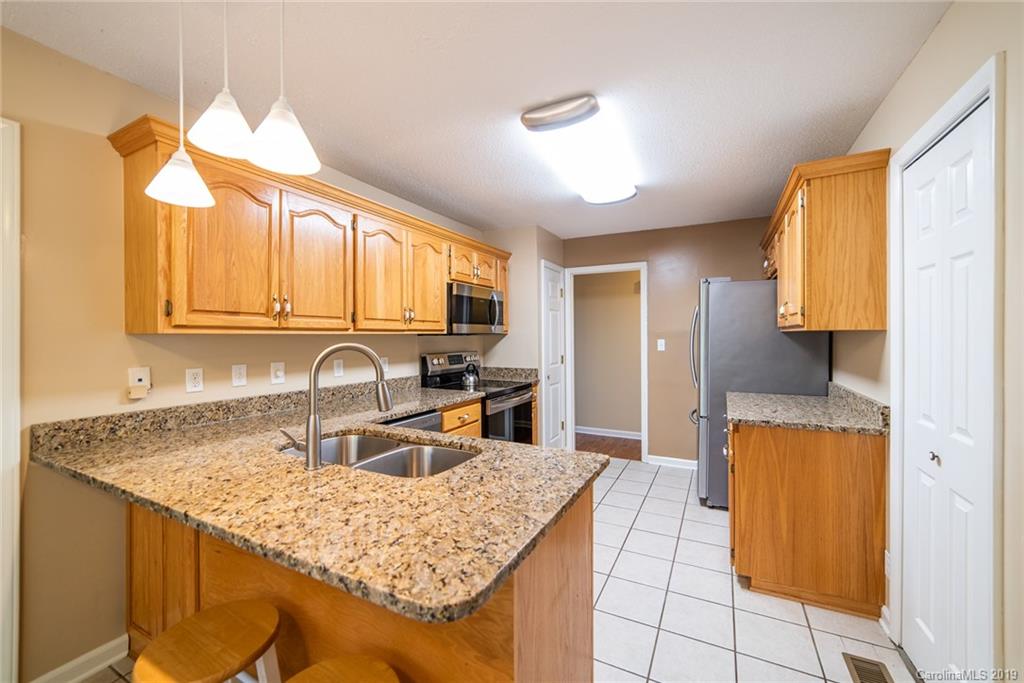 7708 Radin Road Waxhaw, NC 28173 - Photo 10 of 41 Gallery Image 10