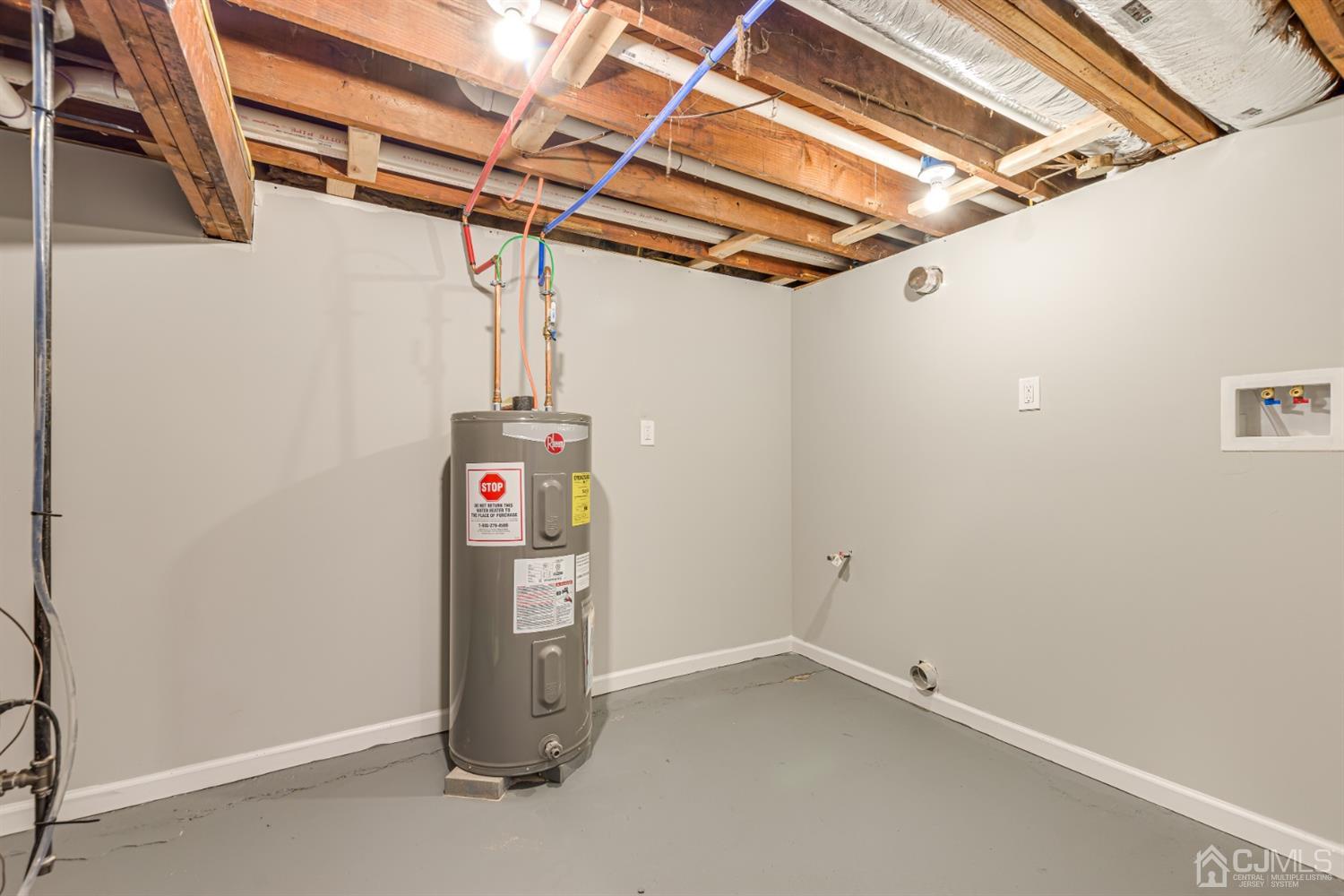 30 Kenlen Drive Edison, NJ 08817 - Photo 23 of 28 Gallery Image 23