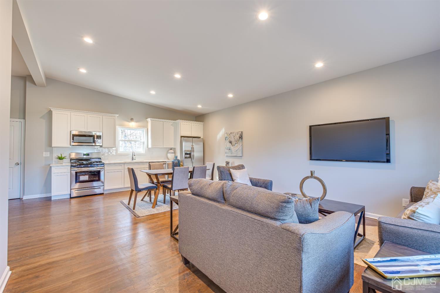 30 Kenlen Drive Edison, NJ 08817 - Photo 6 of 28 Gallery Image 6