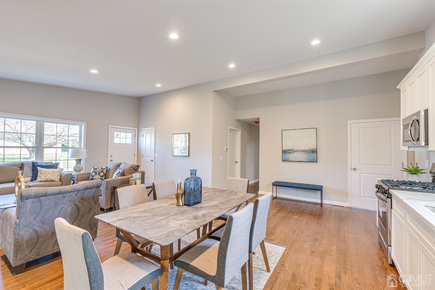 30 Kenlen Drive Edison, NJ 08817 - Photo 8 of 28 Gallery Image 8