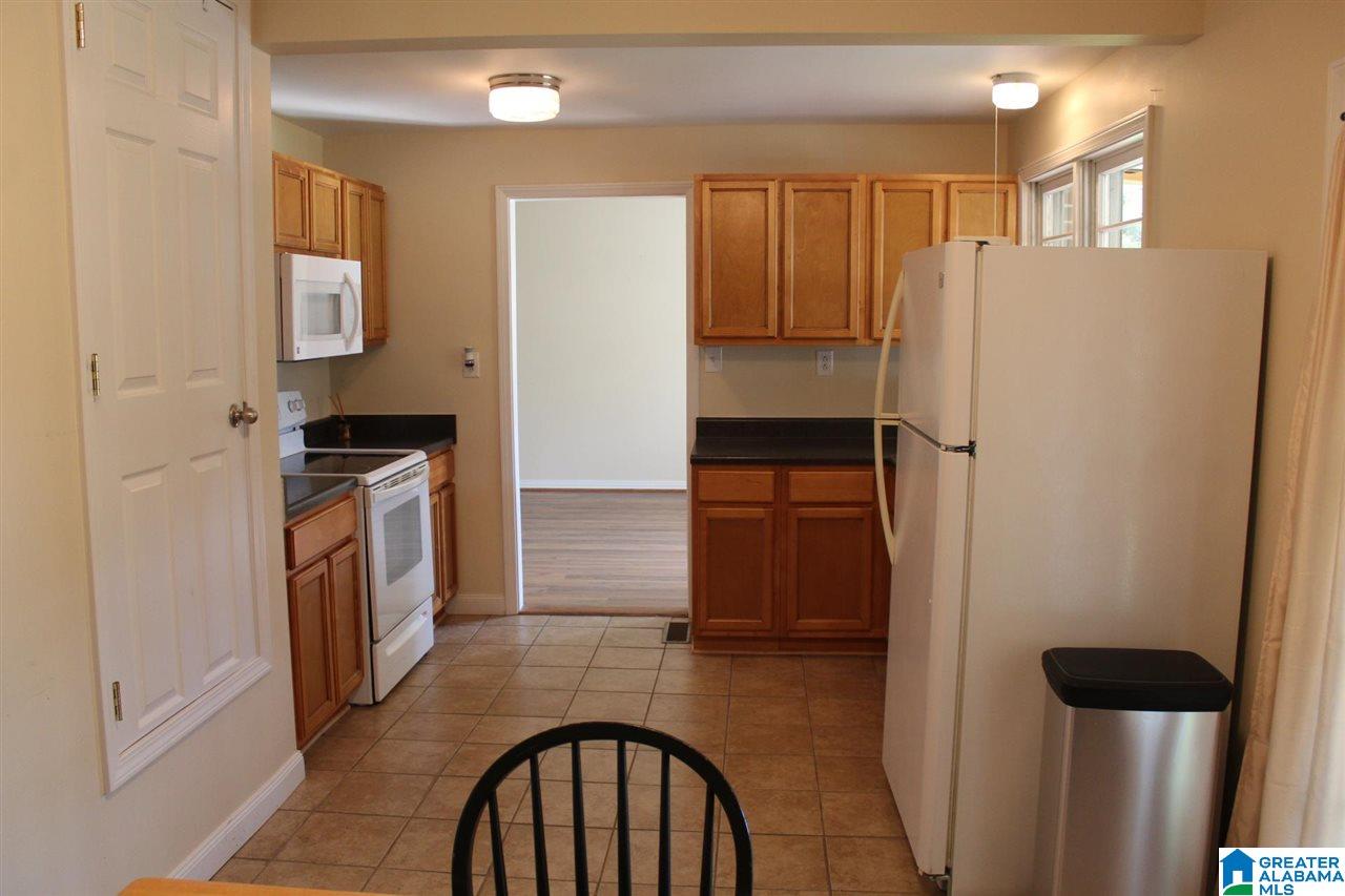 2001 Chenoor Road Birmingham, AL 35217 - Photo 2 of 29