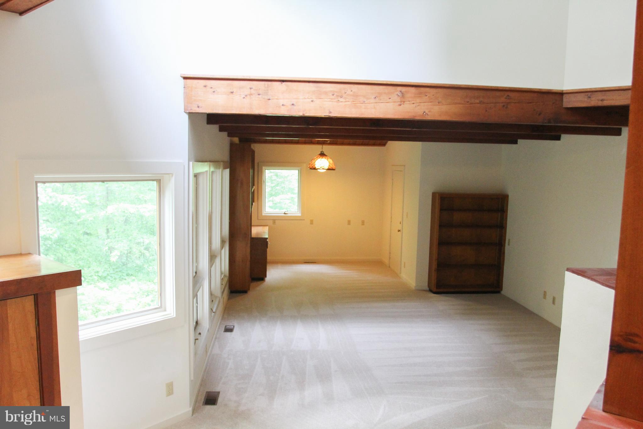 141 Sandy Ridge Road Fredericksburg, VA 22405 - Photo 12 of 26 Family Room