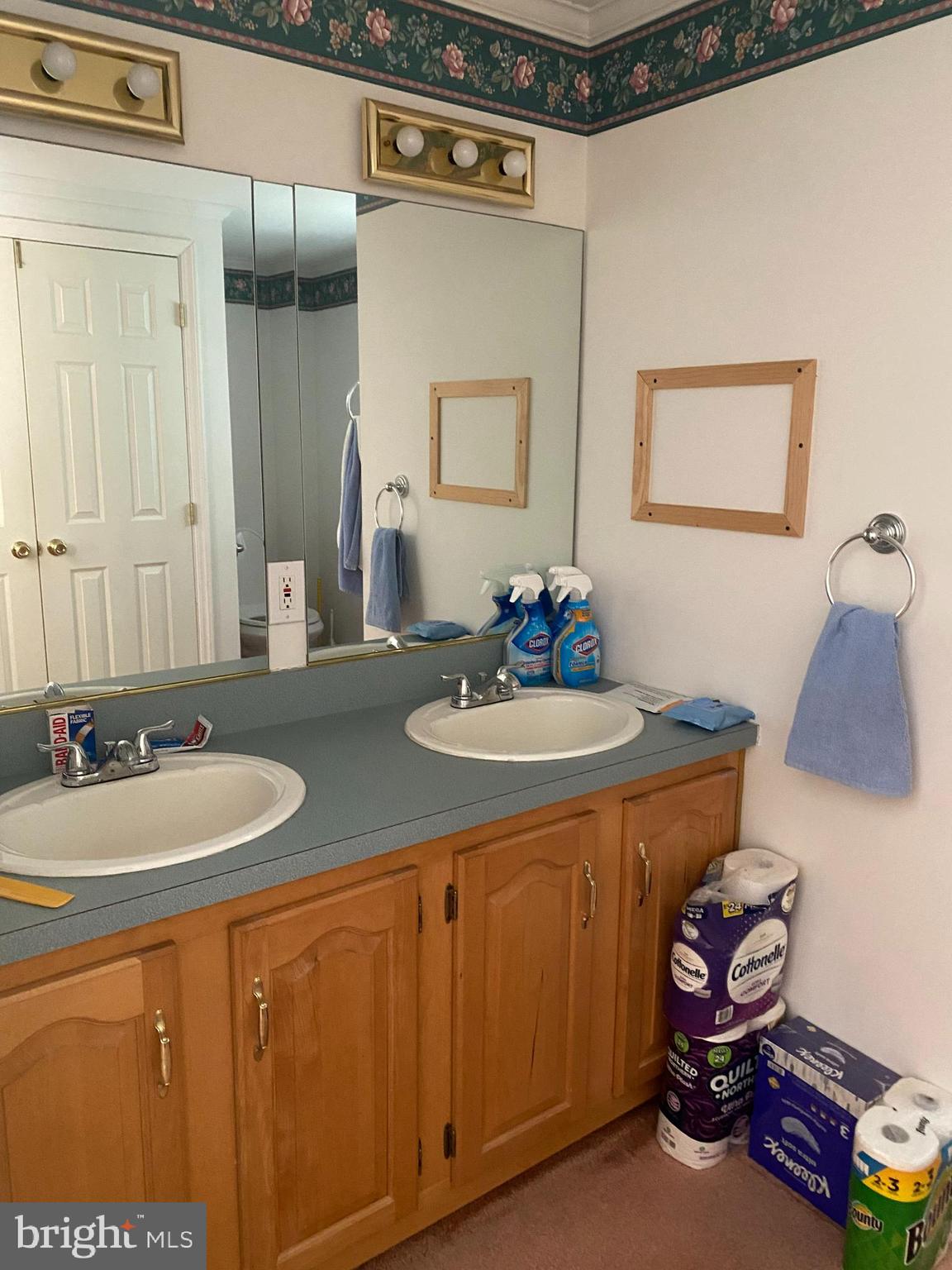 407 Allenbrook Lane Reading, PA 19606 - Photo 13 of 13 Full Bath