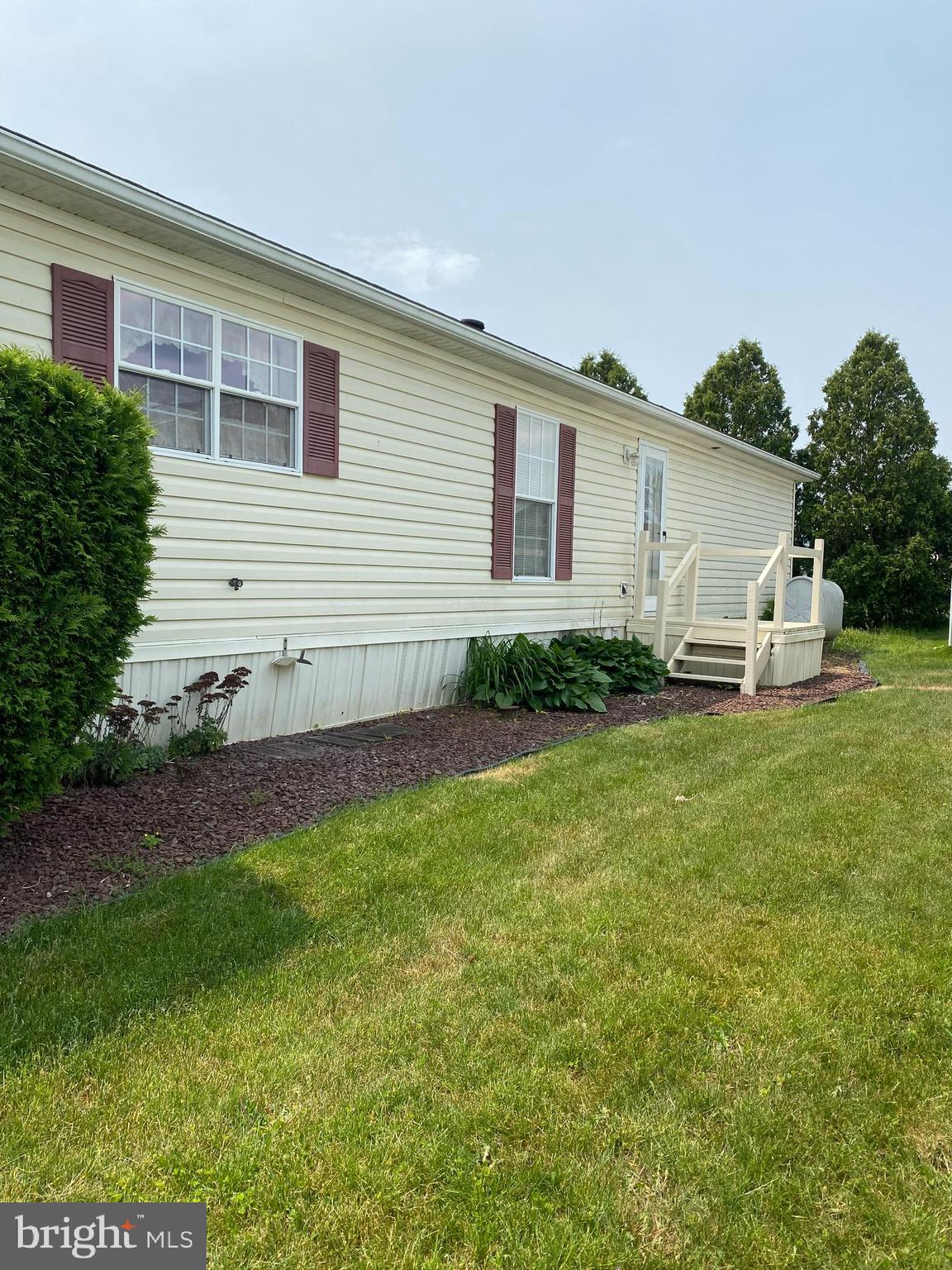 407 Allenbrook Lane Reading, PA 19606 - Photo 2 of 13 Right side of home