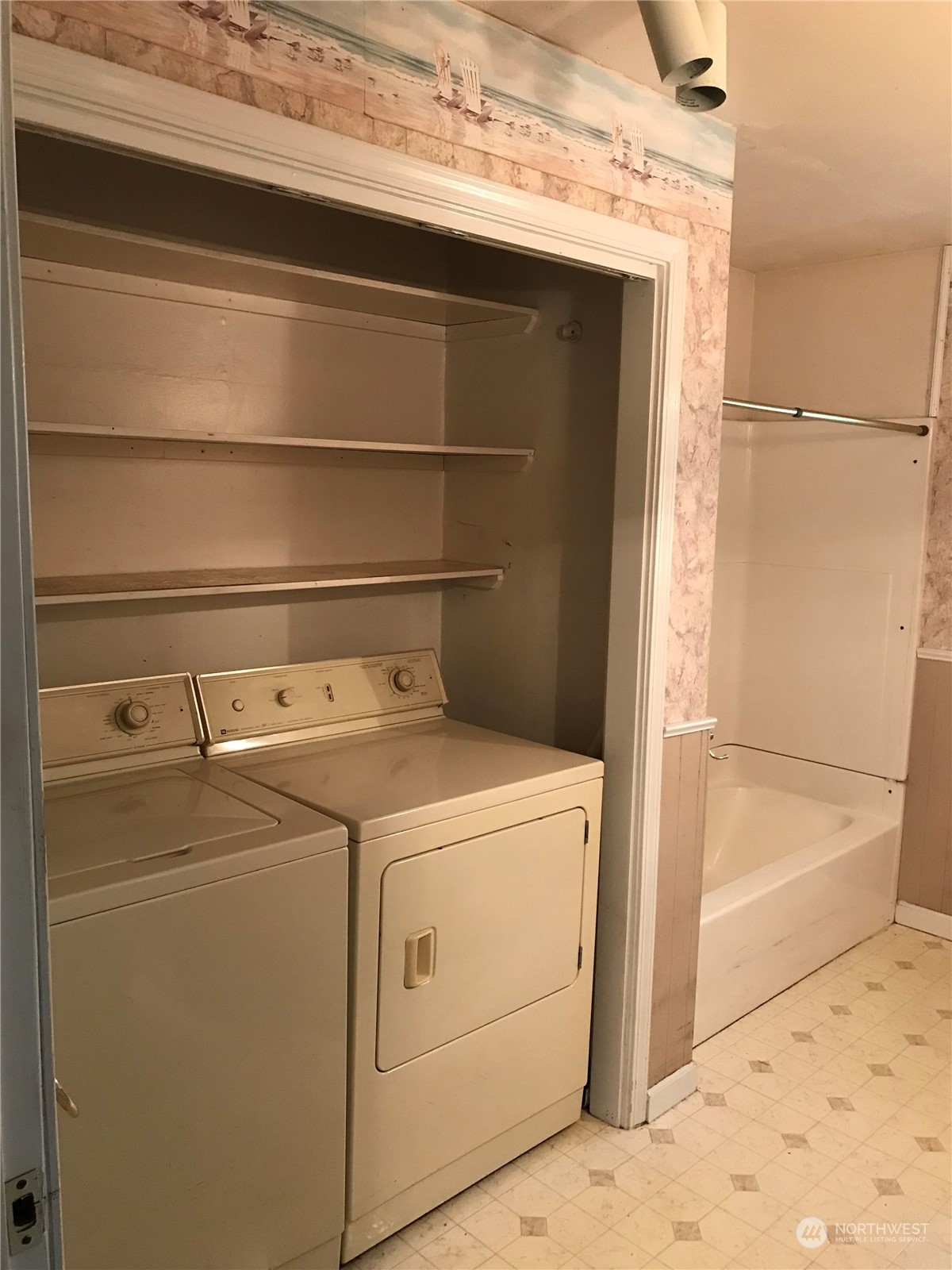 22817 Jefferson Point Road Northeast Kingston, WA 98346 - Photo 16 of 24 a utility room with dryer and washer