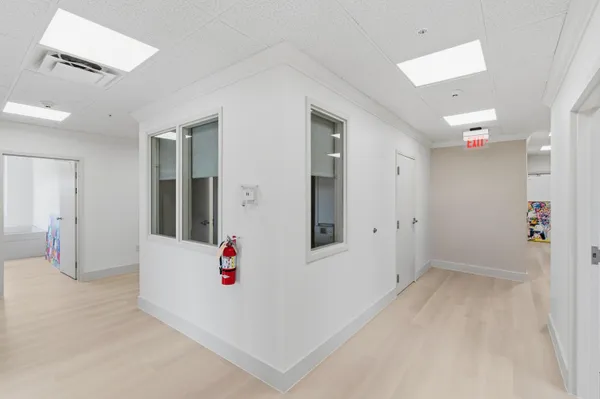 $26,000 | 3330 North Federal Highway, Boynton Beach, FL 33435