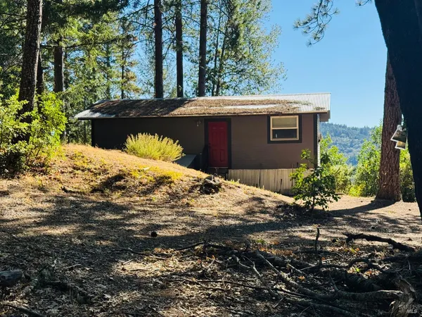 $995,000 | 18574 Tomki Road, Willits, CA 95490