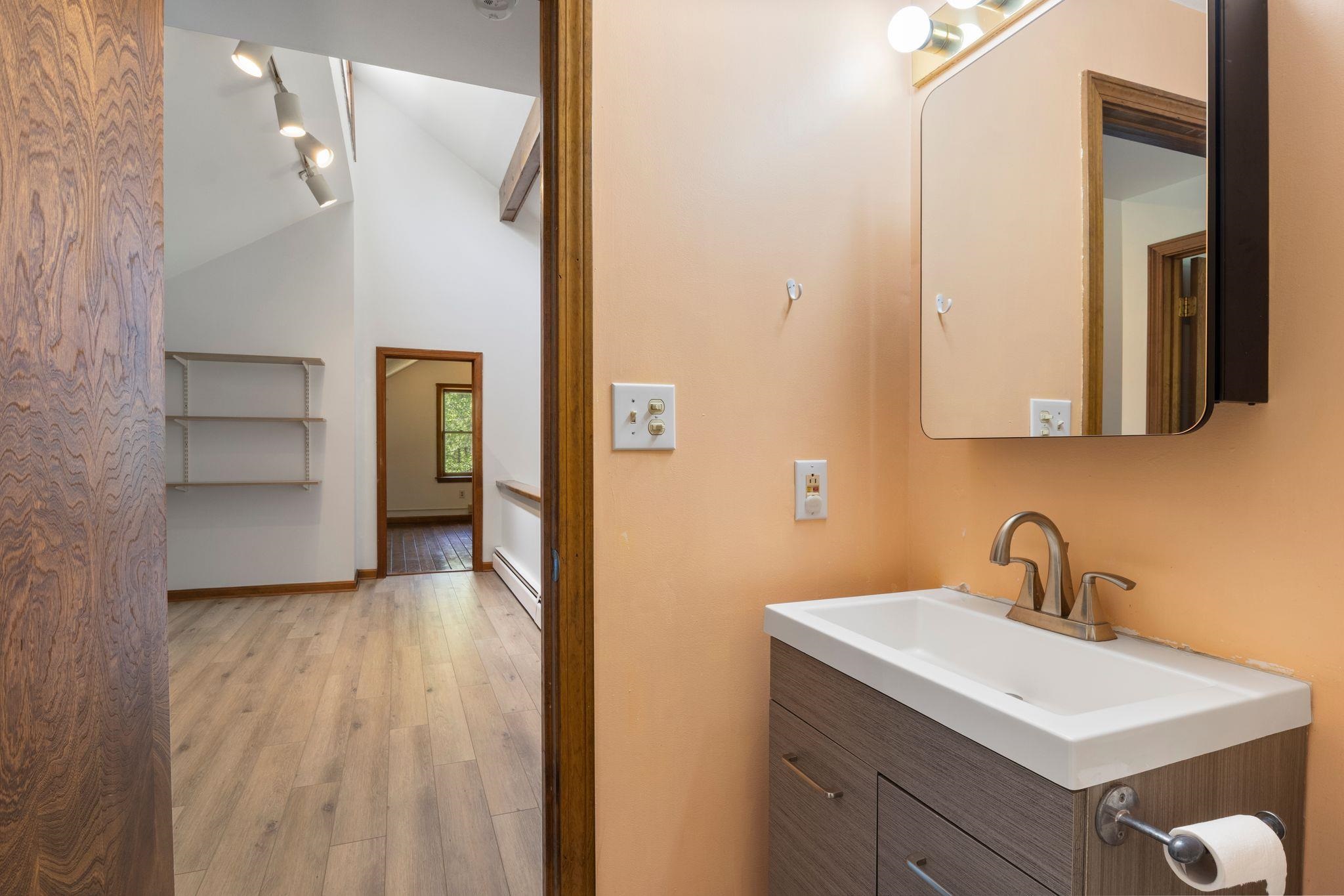 112 Gile Road Nottingham, NH 03290 - Photo 30 of 60 Gallery Image 30