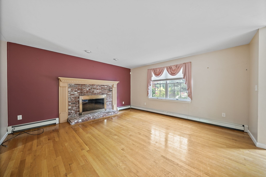 982 Point Road Marion, MA 02738 - Photo 11 of 40 Gallery Image 11