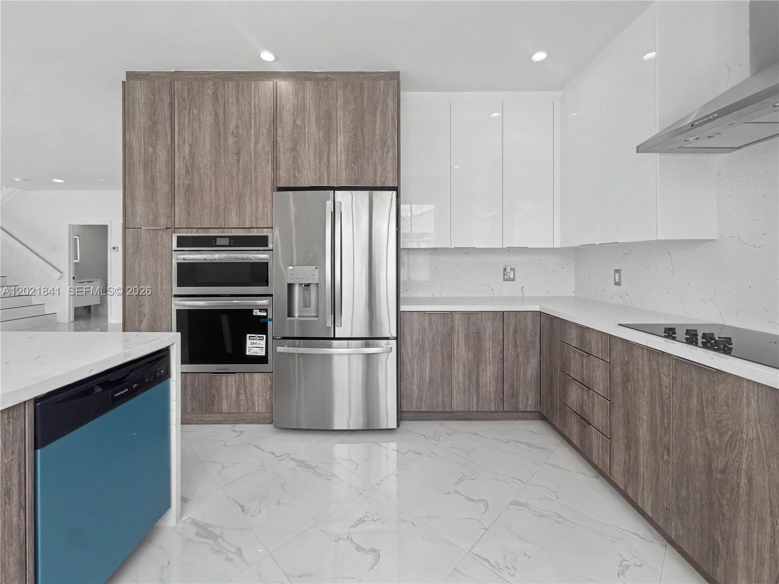 15486 Southwest 23rd Lane Miami, FL 33185 - Photo 17 of 33