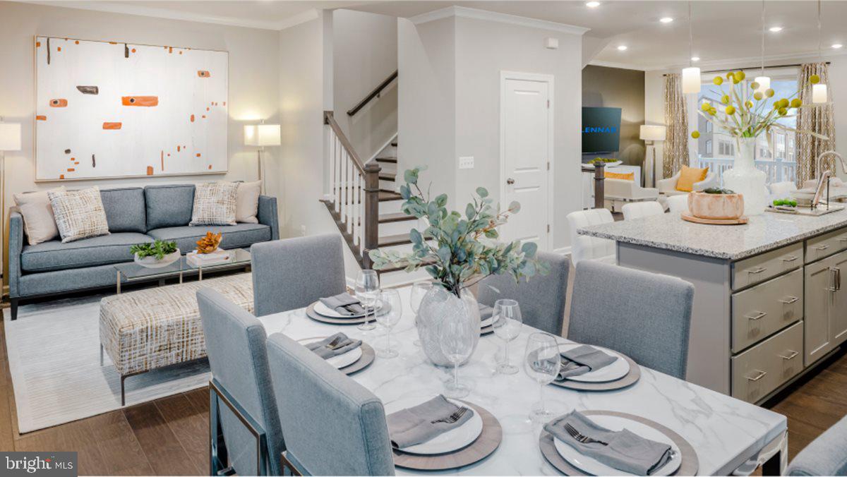 8237 Front Loop Gaithersburg, MD 20898 - Photo 5 of 23