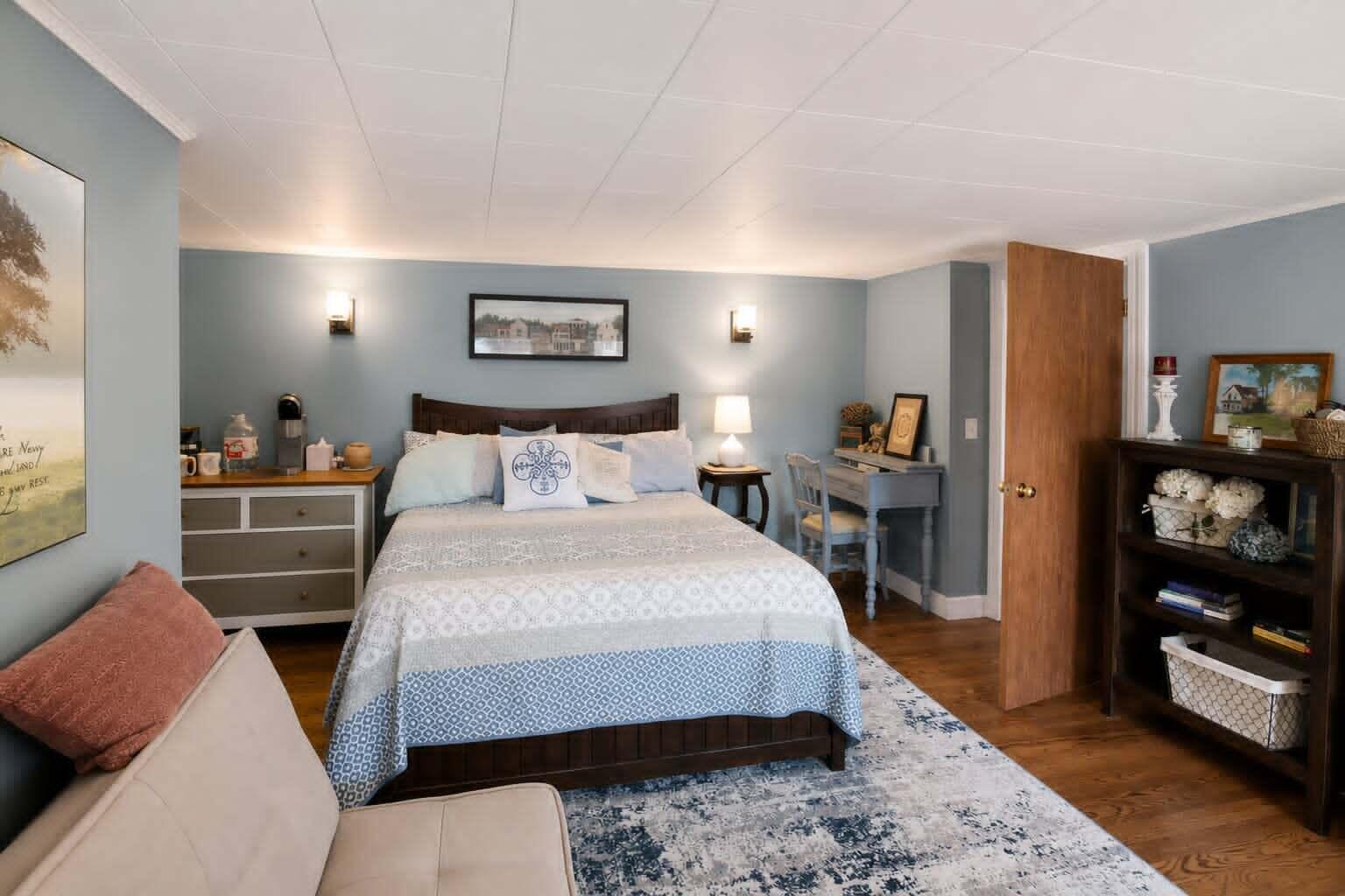 420 Augusta Road Belmont, ME 04952 - Photo 28 of 55 Guest Room