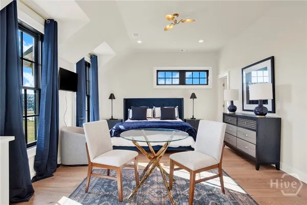 $2,050 | 408 Geo Meyer Avenue, Unit CARRIAGE HOUSE, Savannah, GA 31401