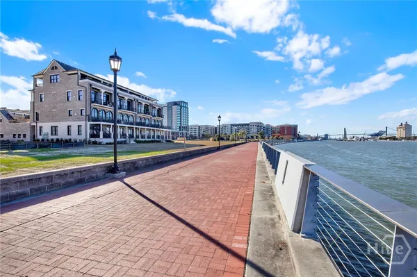 $2,050 | 408 Geo Meyer Avenue, Unit CARRIAGE HOUSE, Savannah, GA 31401