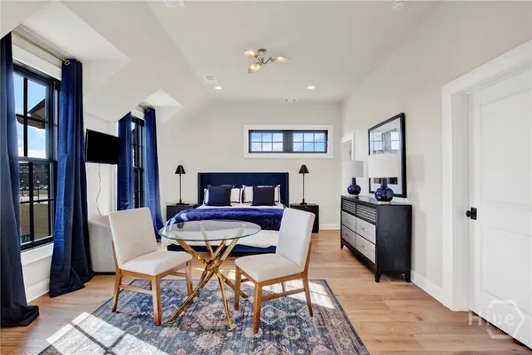 $2,050 | 408 Geo Meyer Avenue, Unit CARRIAGE HOUSE, Savannah, GA 31401